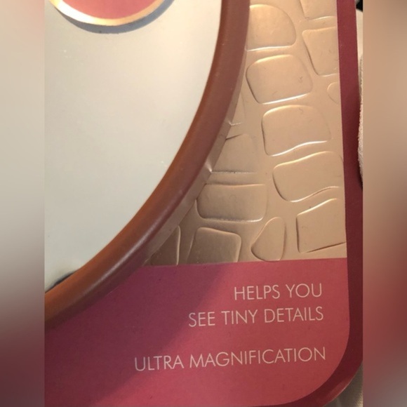 Paris‎ Hilton suction cup 12X magnifying mirror new - Picture 4 of 11